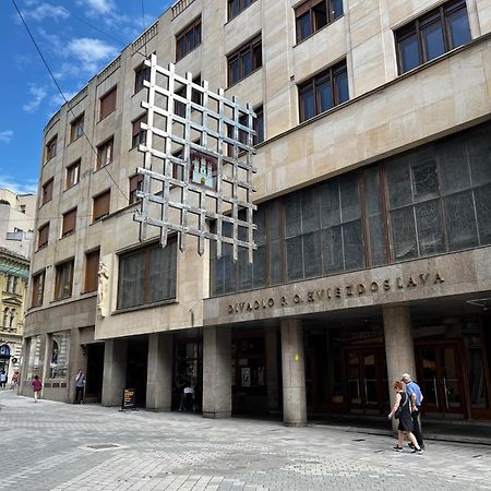 Revon Art-Deco Apartment Laurinska Bratislava Dış mekan fotoğraf