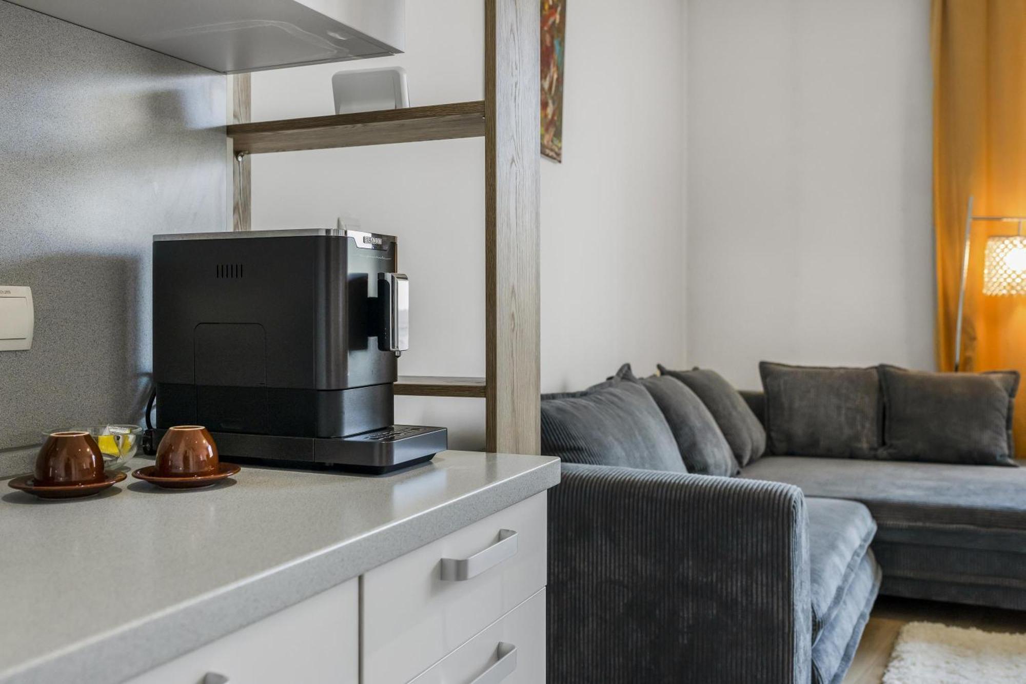 Revon Art-Deco Apartment Laurinska Bratislava Dış mekan fotoğraf