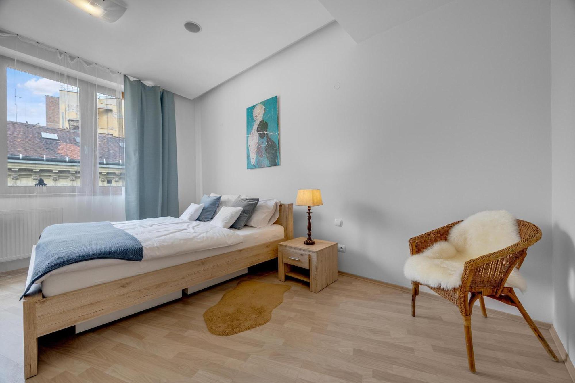 Revon Art-Deco Apartment Laurinska Bratislava Dış mekan fotoğraf